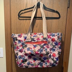 Vera Bradley tote bag